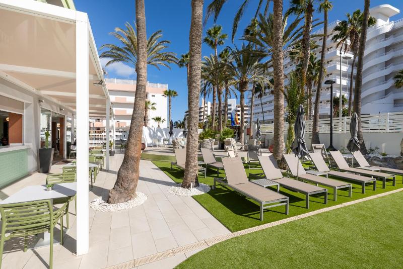 Hotel LIVVO Anamar Suites - image 9
