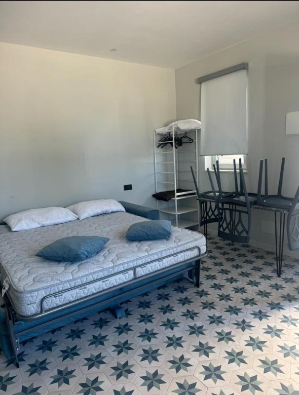 Large Double Room image 2