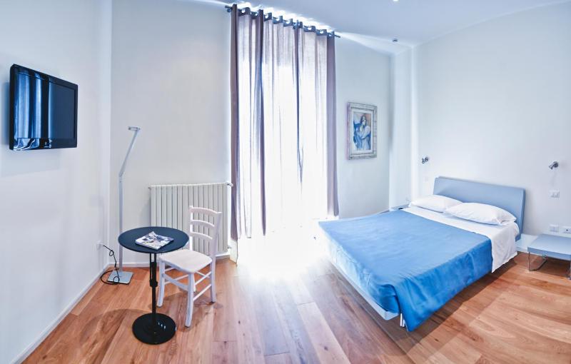 Deluxe Room image 1