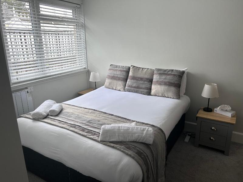 Marsham Court Hotel - image 2