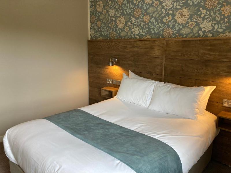 Superior Double Room image 4