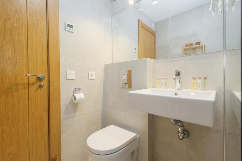 Cozy holiday home by the beach in Costabella Marbella - image 10