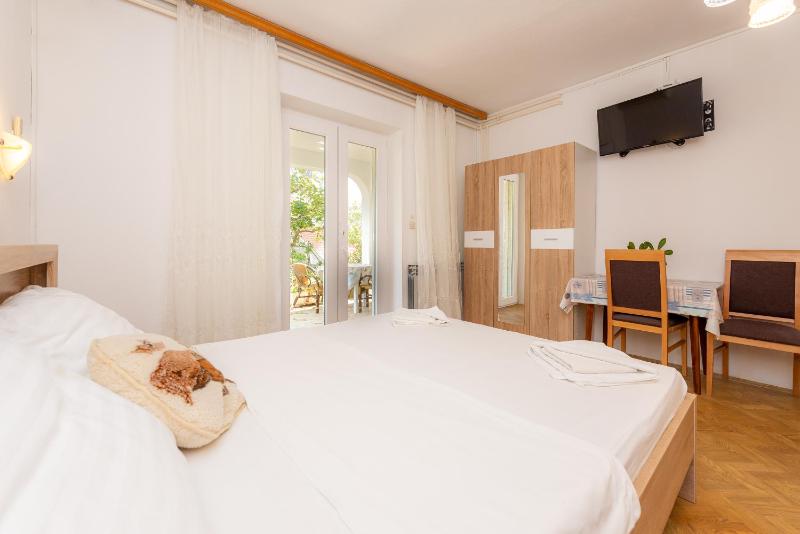 Apartments Ivan - image 17