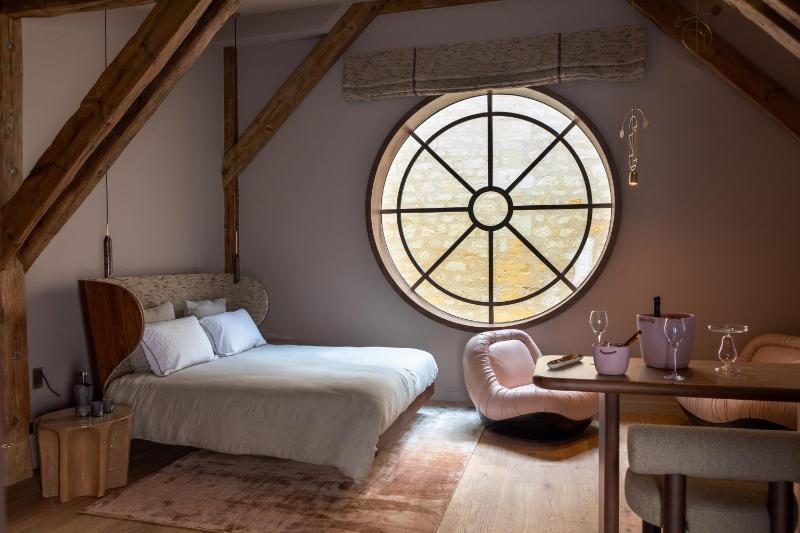 So Chic Suite image 1