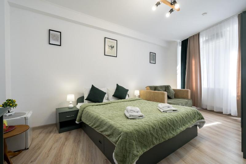 Deluxe Family Room image 1