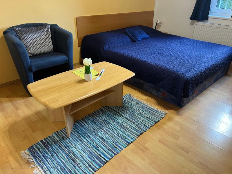 Standard Single Room image 4