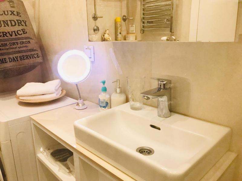 Deluxe Apartment image 3