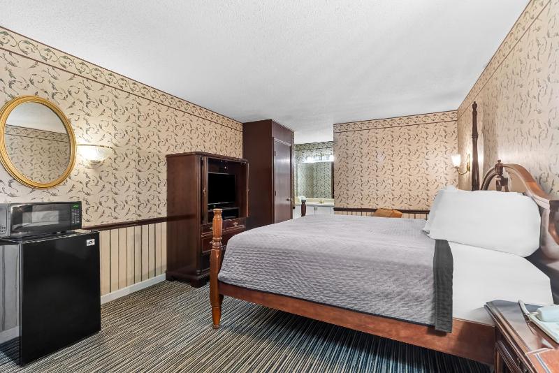 King Room image 1