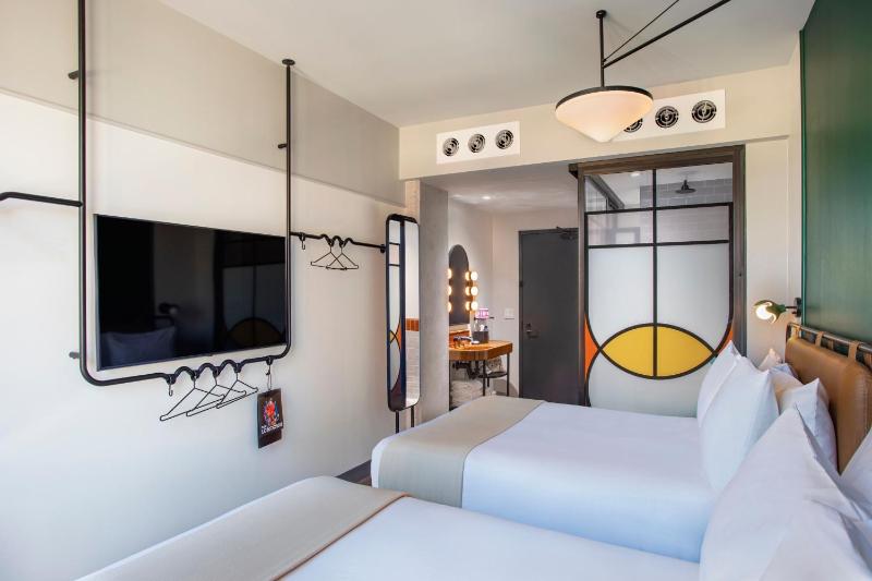 Moxy NYC Lower East Side - image 6