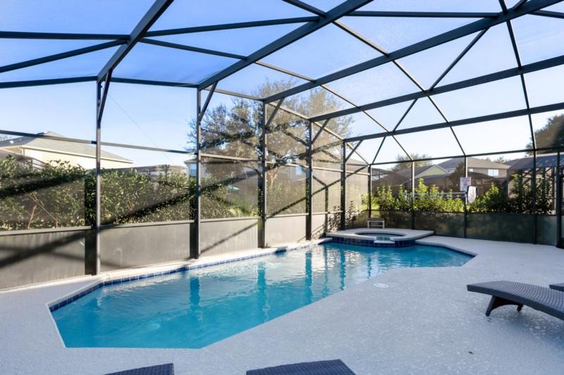 Six Bedroom Disney Home Lanai Screened Pool & Spa - image 30