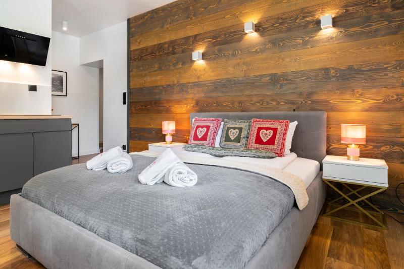 Standard Apartment image 3