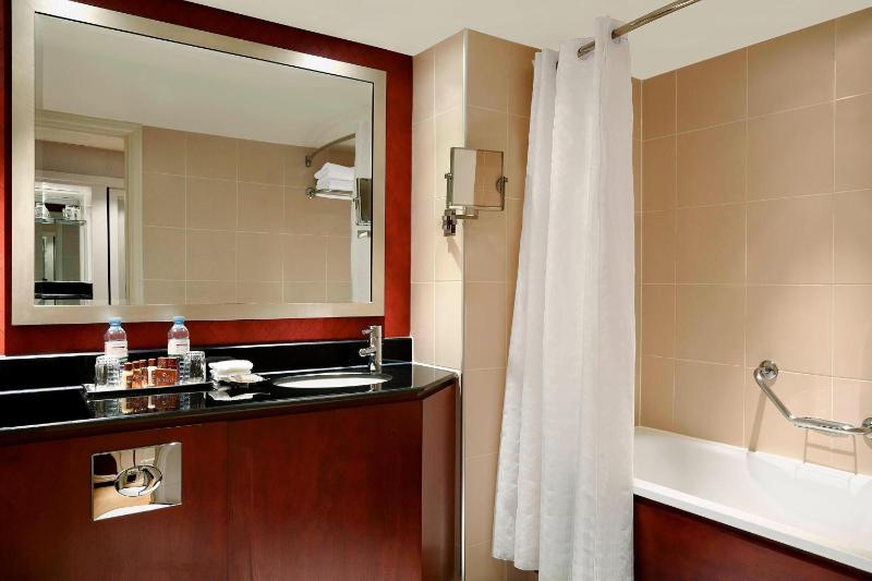 Classic Room, Guest room, 1 Queen image 3