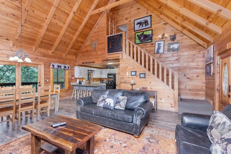 ER101 - Heavenly Hideaway Great location - Close to town! cabin - image 16