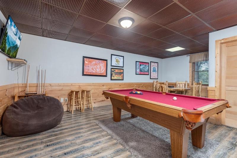 ER101 - Heavenly Hideaway Great location - Close to town! cabin - image 36