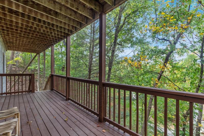 ER101 - Heavenly Hideaway Great location - Close to town! cabin - image 17