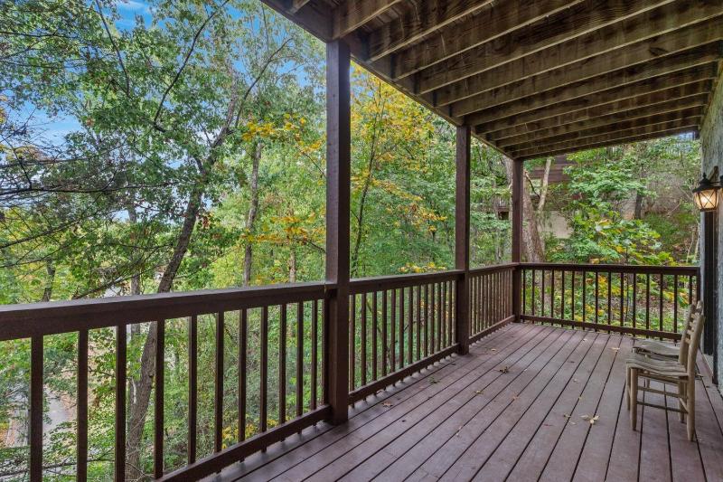 ER101 - Heavenly Hideaway Great location - Close to town! cabin - image 8