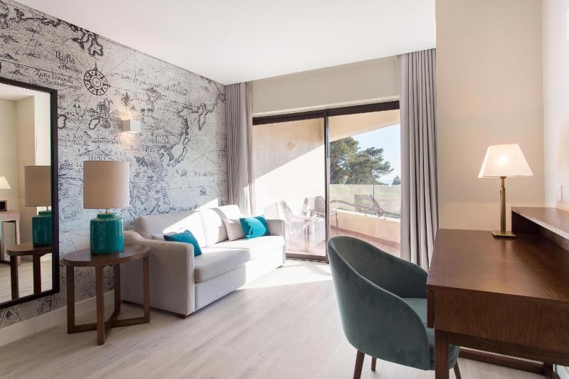 Four Points by Sheraton Sesimbra - image 24