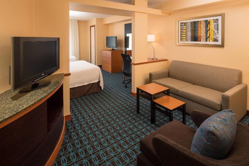 Fairfield Inn & Suites by Marriott Portland North - image 11