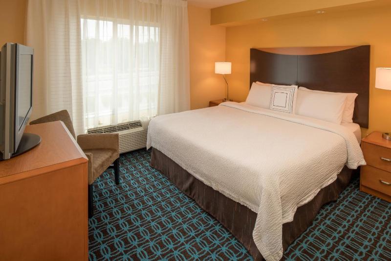 Fairfield Inn & Suites by Marriott Portland North - image 17