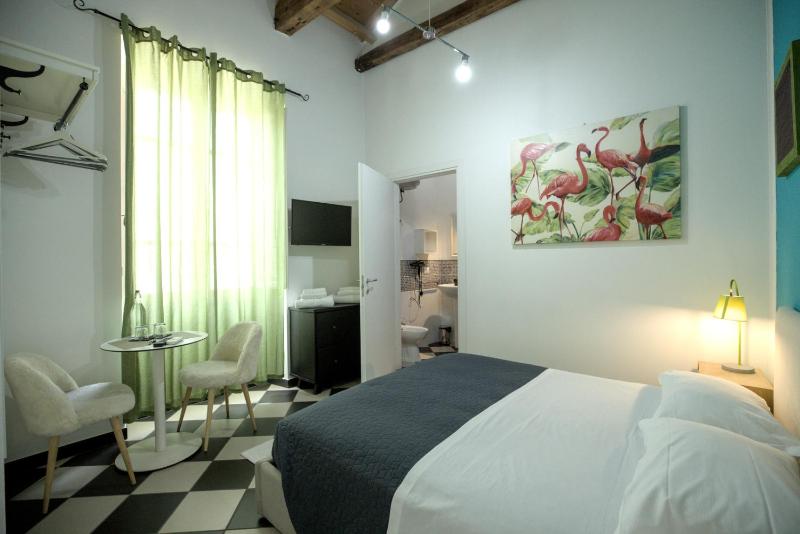 Queen Room image 1