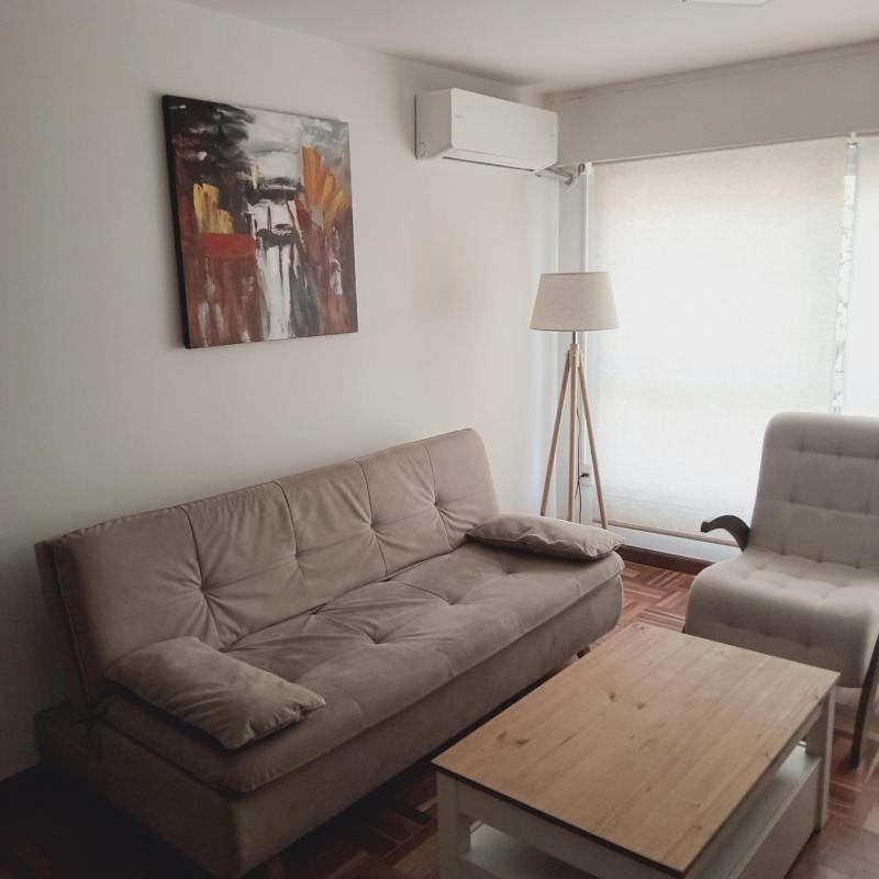 Cómodo apartamento céntrico con garaje - image 14