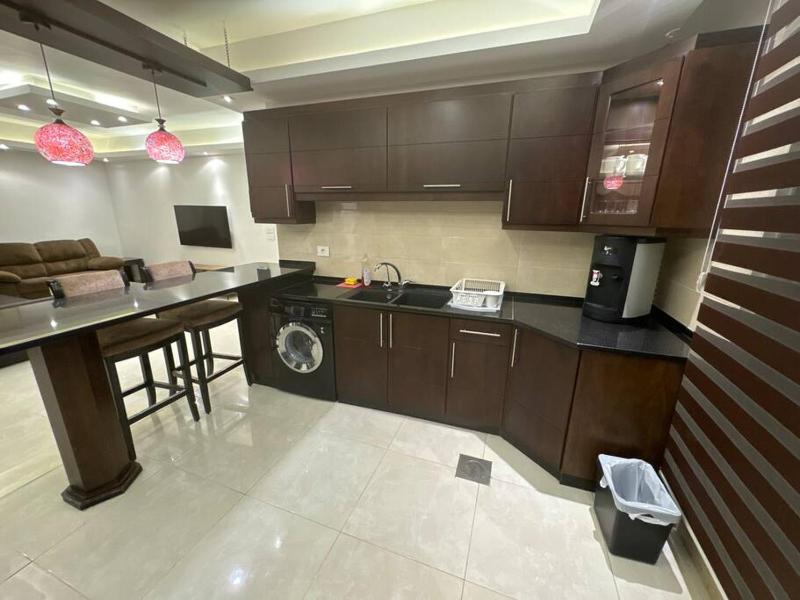 2 En-suite Rooms Central & Spacious - image 7