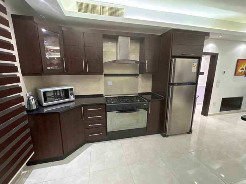 2 En-suite Rooms Central & Spacious - image 9