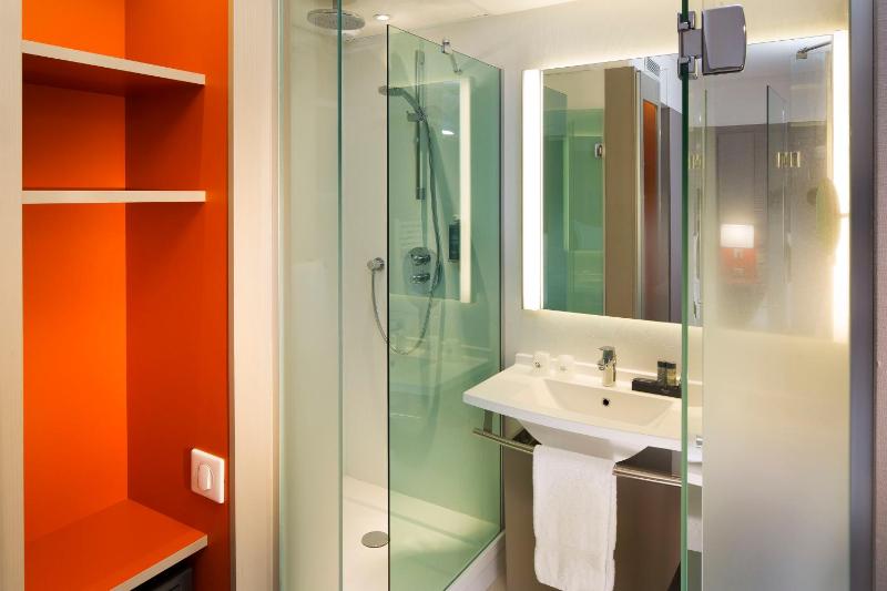 Comfort Double or Twin Room image 2