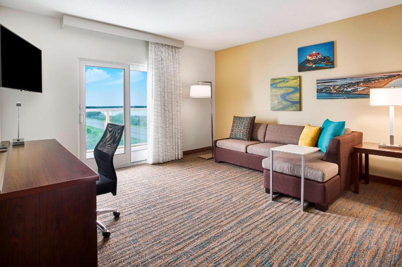 One-Bedroom King Suite image 1