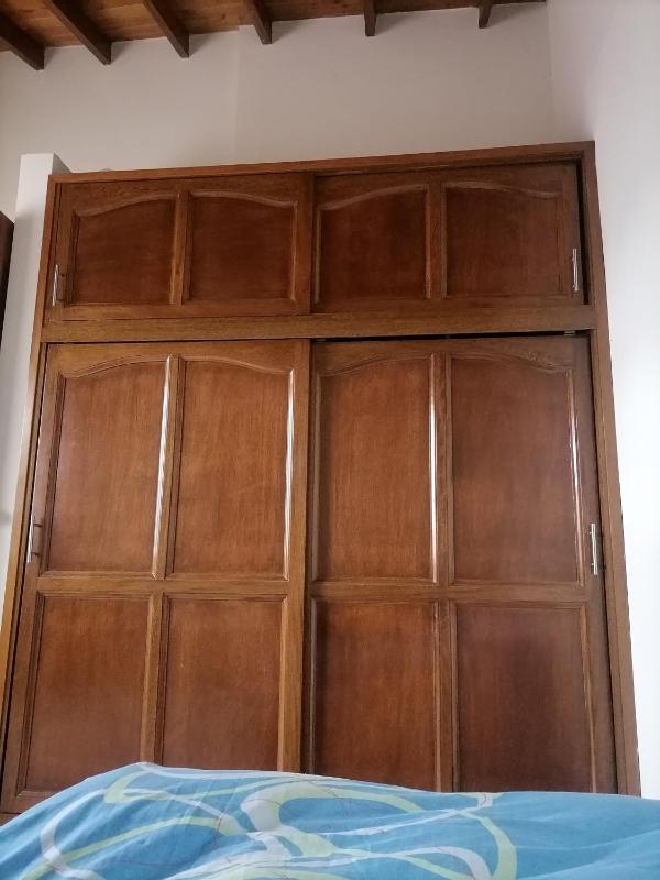Cuarto con cuarto de baño y terraza - image 10