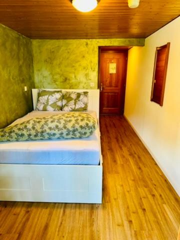 Economy Double or Twin Room image 3