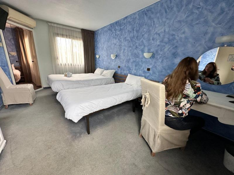 Triple Room image 2