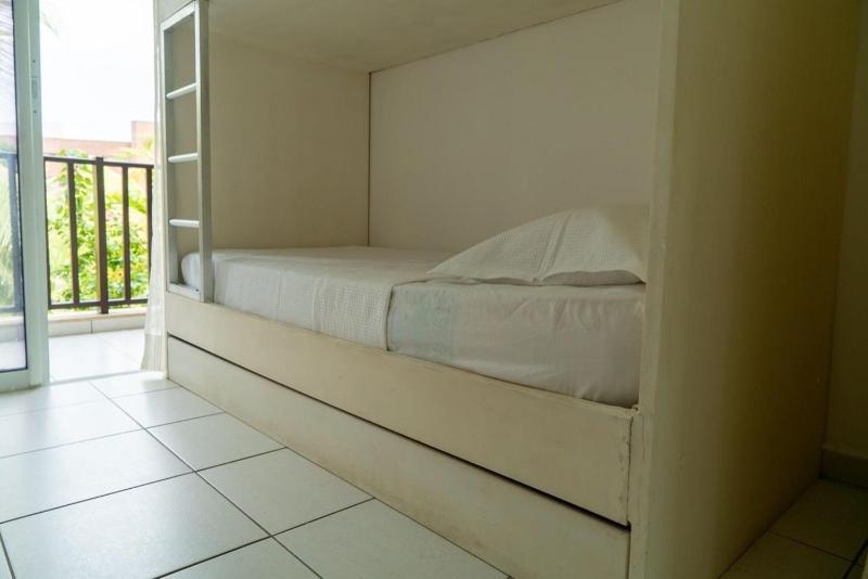Beautiful apartment condominium in front of the sea beach Living - image 27