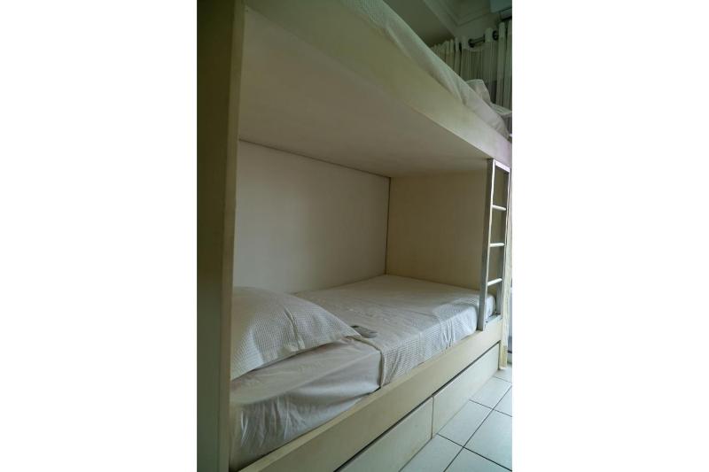 Beautiful apartment condominium in front of the sea beach Living - image 13