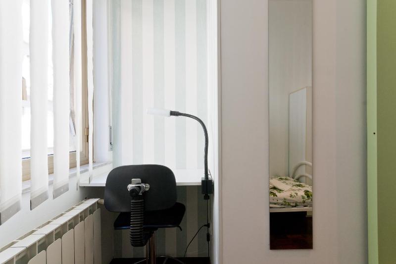 Mazzini Twenty House - image 5