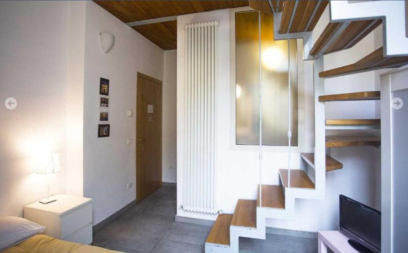 Deluxe Double or Twin Room with City View image 4