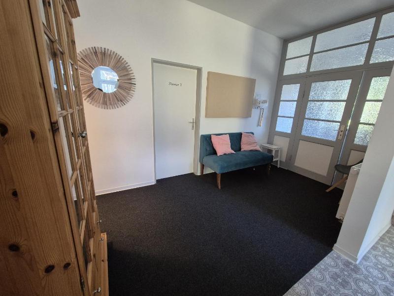 Standard Double Room image 2
