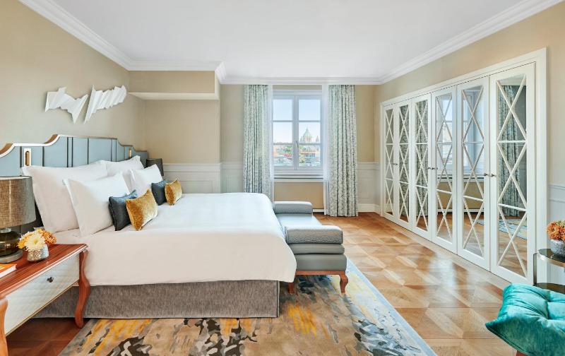 Tower Suite image 3