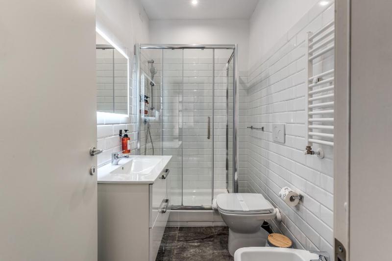 Double or Twin Room image 2