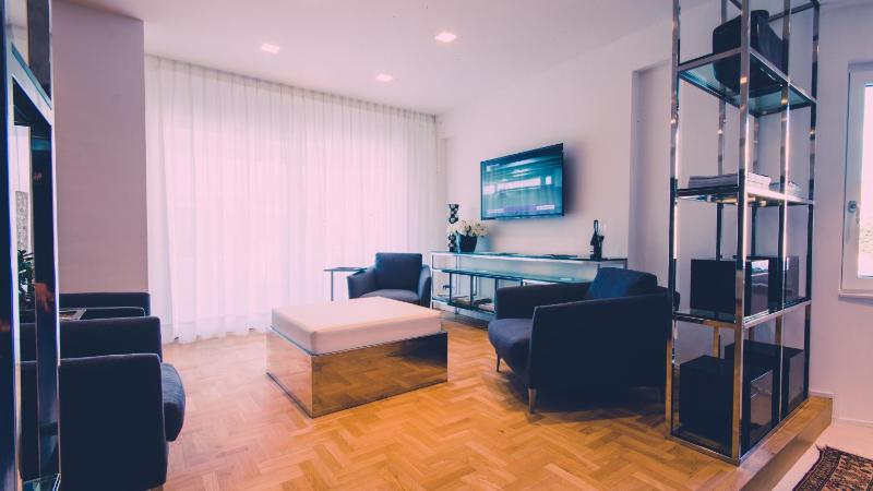 Siracusa Luxury Apartment - image 15
