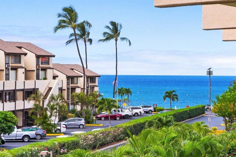 Rear Ocean View 2 Bedroom Single Level Condo at Kamaole Sands 9-305 - image 49