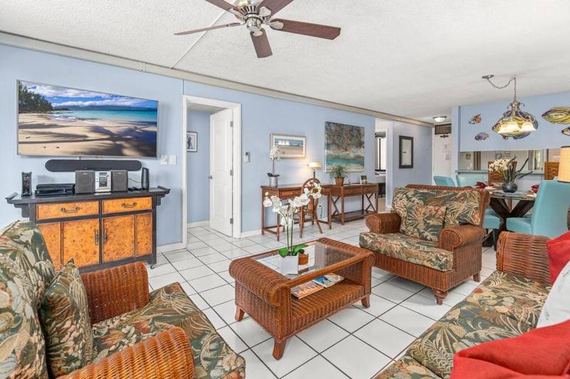 Rear Ocean View 2 Bedroom Single Level Condo at Kamaole Sands 9-305 - image 28