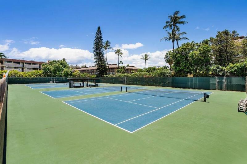 Rear Ocean View 2 Bedroom Single Level Condo at Kamaole Sands 9-305 - image 32