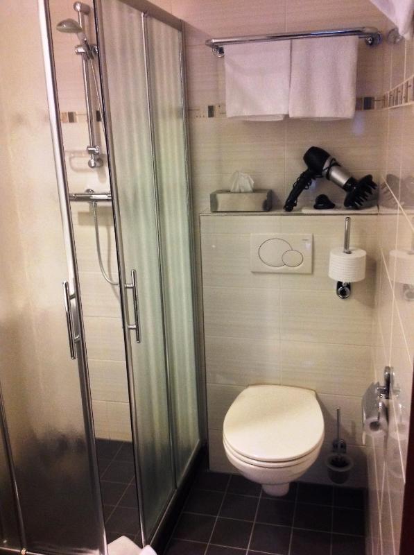 Deluxe Double Room image 1