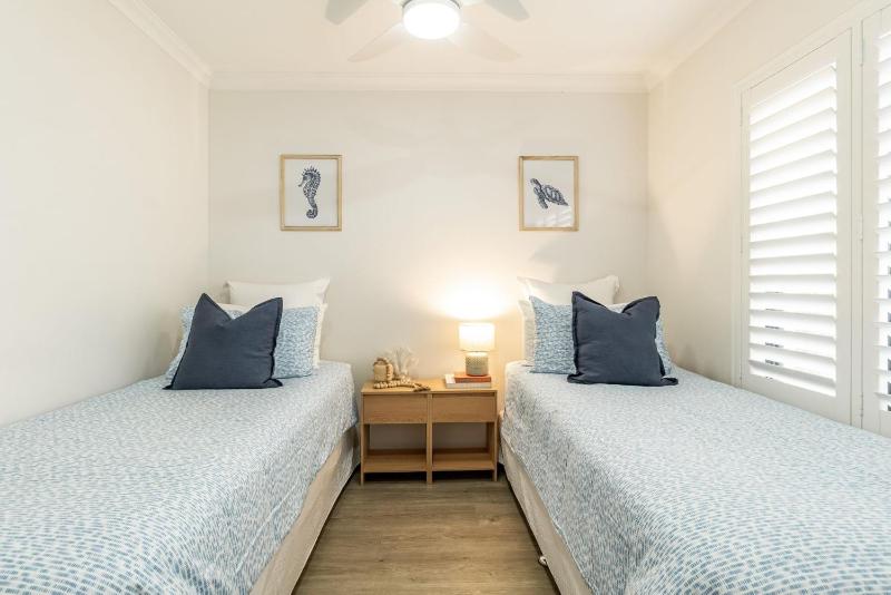 Ocean Links - Modern Beachside Escape Near Pippi Beach - Holiday Yamba - image 6
