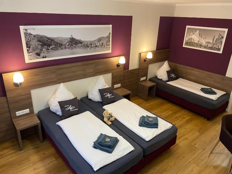 Triple Room with Terrace And Residential Area View image 1
