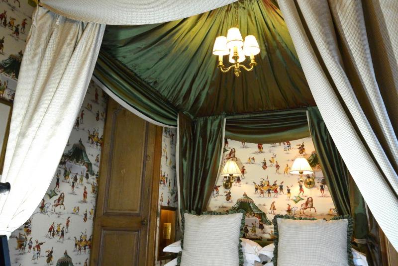 Classic Double Room image 4