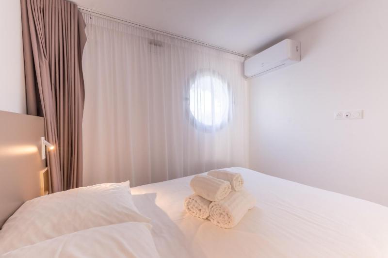 MY Hotel Residences - A106 - image 6