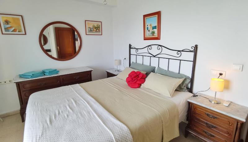 Apartment with Sea View image 1