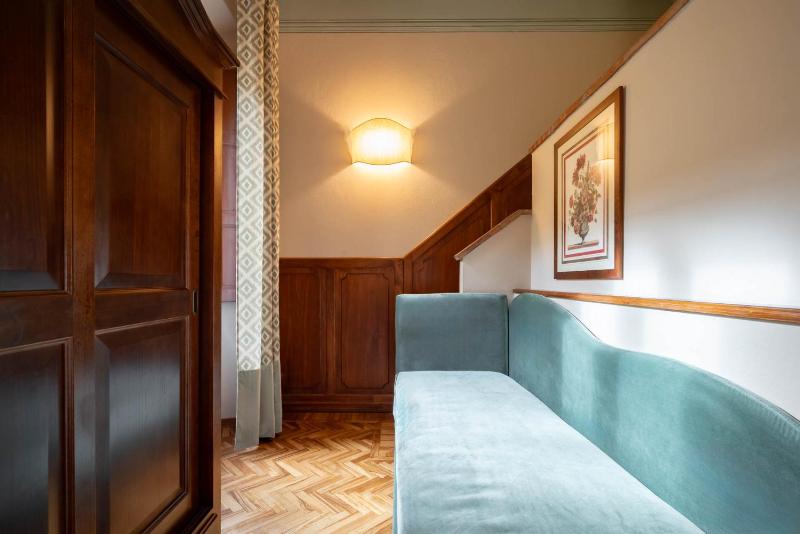 Quadruple Room image 3